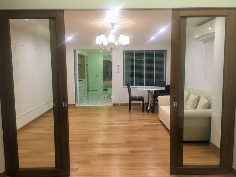 State Tower, Bangkok, 1055 Silom Road, Silom, Bang Rak, Bangkok, 1 Bedroom, 69 sqm, Condo For Rent, by Vichai Annavakulthorn, 500360063 - DDproperty.com