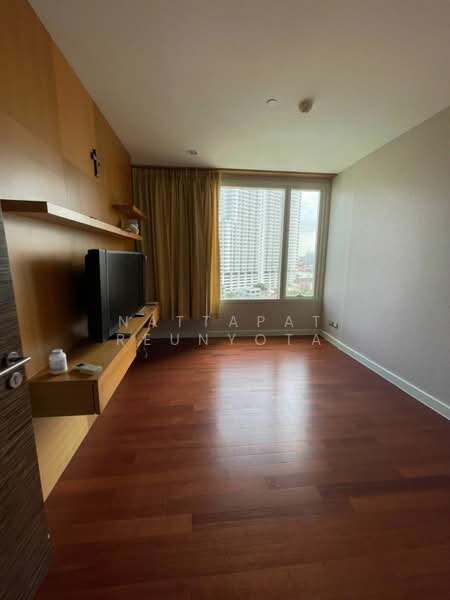 Watermark Chaophraya, Bangkok, Soi Charoennakorn 39-41, Charoennakorn Road, Bang Lam Phu Lang, Khlong San, Bangkok, 2 Bedrooms, 95 sqm, Condo For Sale, by Nattapat Reunyota, 500360075 - DDproperty.com