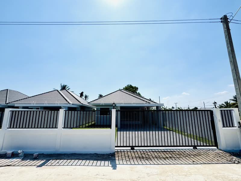Huahin 70, Prachuap Khiri Khan, Hin Lek Fai, Hua Hin, Prachuap Khiri Khan, 3 Bedrooms, 100 sqm, Single Detached House For Sale, by Wanwisa Scopetta, 500360083 - DDproperty.com