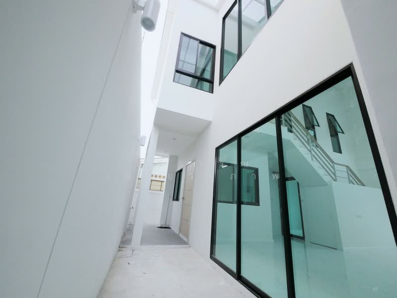 บ้านเดี่ยว นวมินทร์ 113, Bangkok, Nuan Chan, Bueng Kum, Bangkok, 3 Bedrooms, 177 sqm, Single Detached House For Sale, by อรวรรณ เหนี่ยวสุภาพ, 500360160 - DDproperty.com
