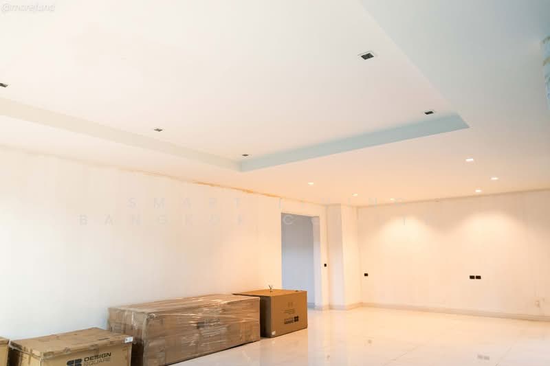 Perfect Masterpiece Sukhumvit 77, Samut Prakan, Soi Mu Ban Perfect Place Sukhumvit 77, Rachathewa, Bang Plee, Samut Prakan, 5 Bedrooms, 536 sqm, Single Detached House For Sale, by Smart Living Bangkok Co.,Ltd., 500360175 - DDproperty.com