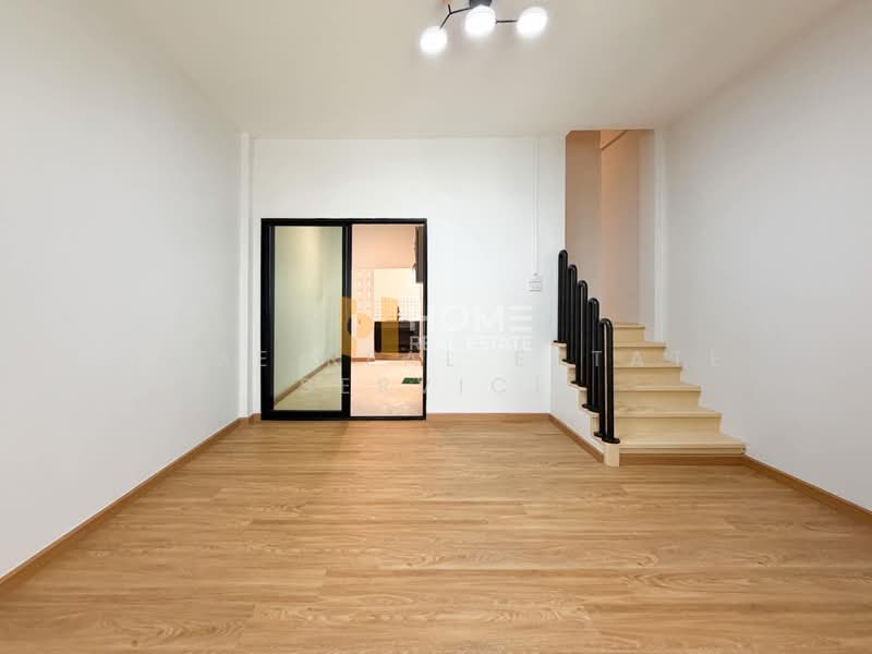 Baan Passakorn, Bangkok, Khlong Bang Phran, Bang Bon, Bangkok, 4 Bedrooms, 200 sqm, Townhouse For Sale, by HOME Real Estate Service, 500360191 - DDproperty.com