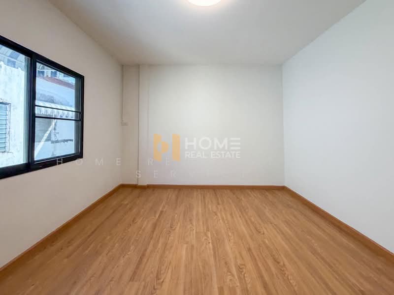 Baan Passakorn, Bangkok, Khlong Bang Phran, Bang Bon, Bangkok, 4 Bedrooms, 200 sqm, Townhouse For Sale, by HOME Real Estate Service, 500360191 - DDproperty.com