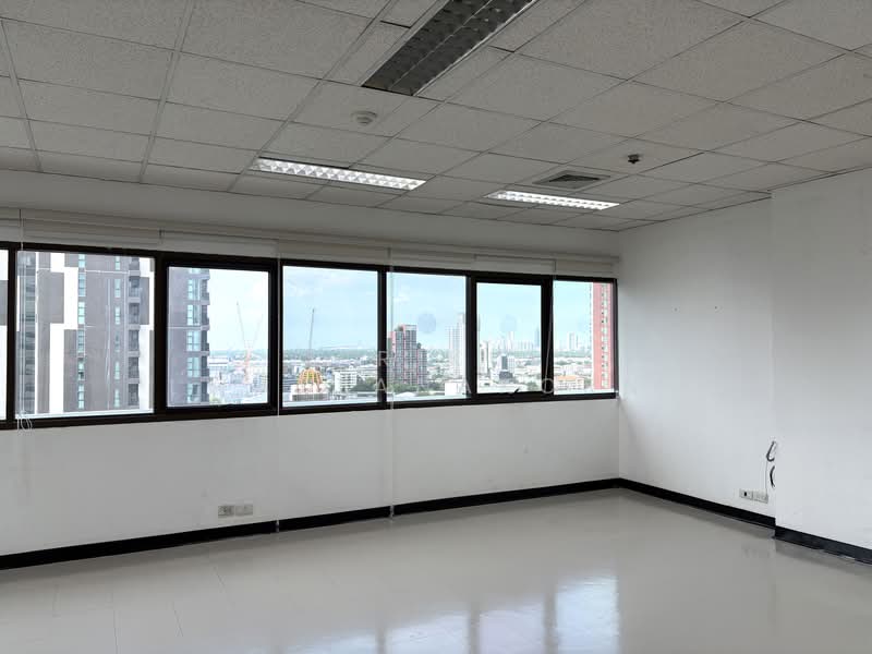 6-min walk to BTS, Individual AC with no electricity surcharge, กรุงเทพ, Sukhumvit 63, คลองตันเหนือ, วัฒนา, กรุงเทพ, 152 ตร.ม., สำนักงาน ให้เช่า, โดย Sirikul Wattanakorn, 500360233 - DDproperty.com