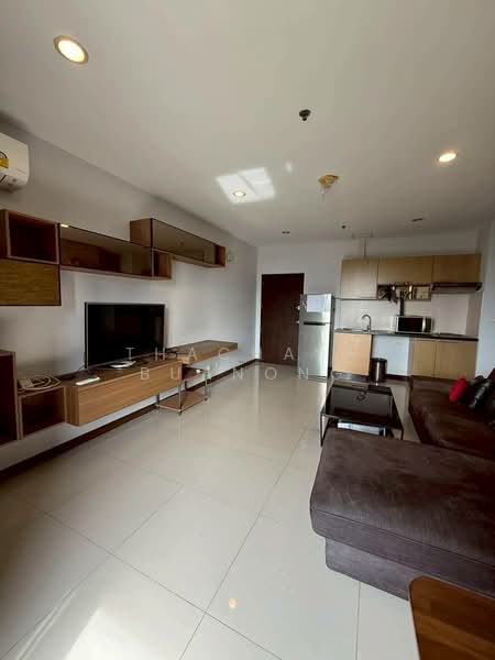 Vista Garden, Bangkok, 53 Saeng Thip Alley, Phra Kanong Nua, Watthana, Bangkok, 1 Bedroom, 50 sqm, Condo For Rent, by Thachaya Buanong, 500360276 - DDproperty.com