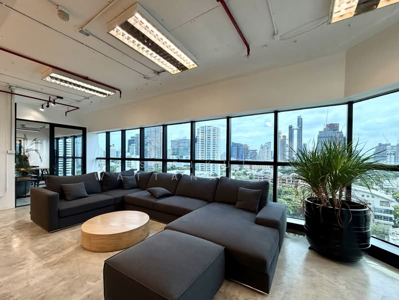 Office แต่งสวย, เพียง 650B/sqm, 500ม.จาก BTS เอกมัย, กรุงเทพ, Sukhumvit 63, คลองตันเหนือ, วัฒนา, กรุงเทพ, 220 ตร.ม., สำนักงาน ให้เช่า, โดย Sirikul Wattanakorn, 500360295 - DDproperty.com