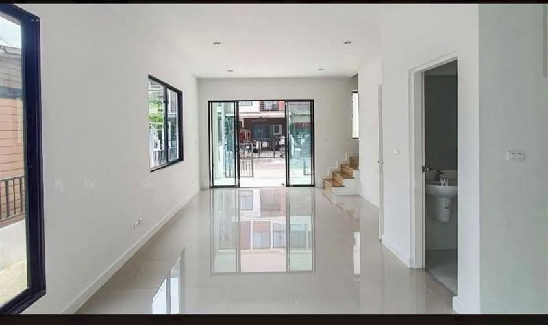 Six Nature Ekkachai 64/5 : ซิกเนเจอร์ เอกชัย 64/5, กรุงเทพ, บางบอน, กรุงเทพ, 150 ตร.ม., ทาวน์เฮ้าส์ ขาย, โดย คุณ ณัฐพล ร้อยอำแพง (มาร์ค), 500360353 - DDproperty.com