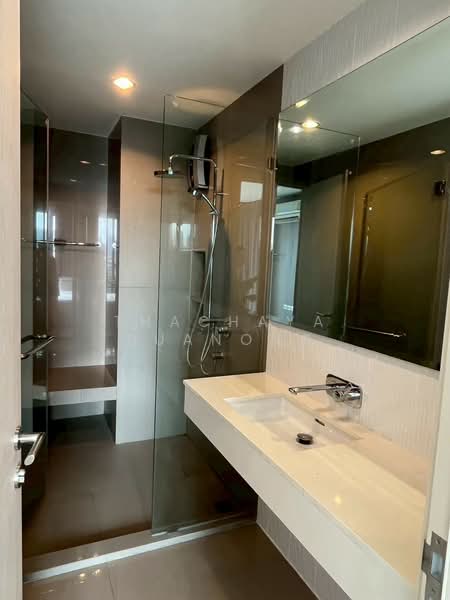 Rhythm Sukhumvit 42, Bangkok, Soi Sukhumvit 42, Sukhumvit Road, Phra Kanong, Khlong Toei, Bangkok, 1 Bedroom, 49 sqm, Condo For Rent, by Thachaya Buanong, 500360359 - DDproperty.com