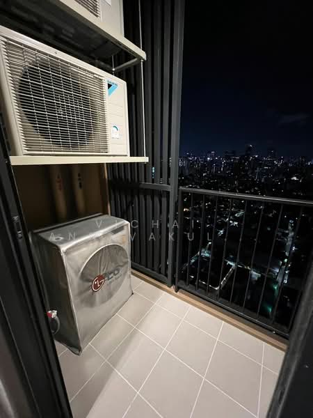 Oka Haus Sukhumvit 36 : โอกะ เฮ้าส์ สุขุมวิท 36, กรุงเทพ, 3399 ถนนพระรามที่ ๔, คลองตัน, คลองเตย, กรุงเทพ, 32 ตร.ม., คอนโด ให้เช่า, โดย Vichai Annavakulthorn, 500360367 - DDproperty.com