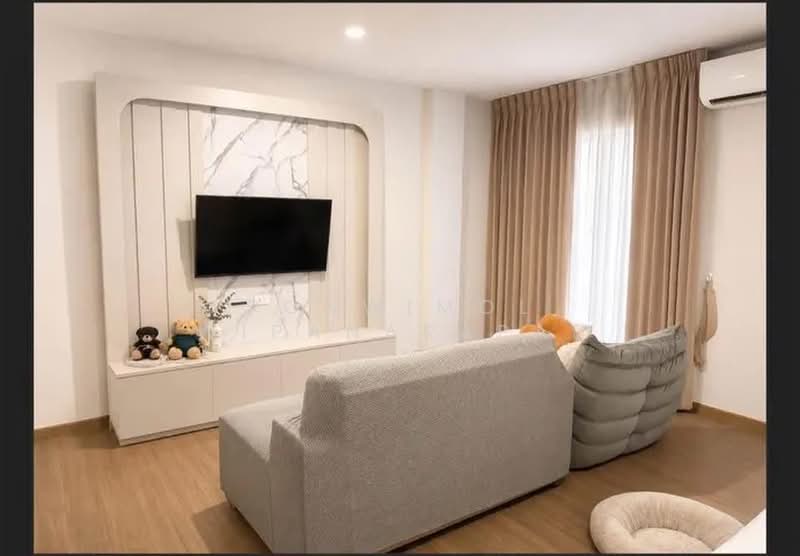 Maison 168 Lat Phrao 101, Bangkok, Khlong Chan, Bang Kapi, Bangkok, 3 Bedrooms, 209 sqm, Townhouse For Sale, by Ponwimol Wipanarapai, 500360372 - DDproperty.com