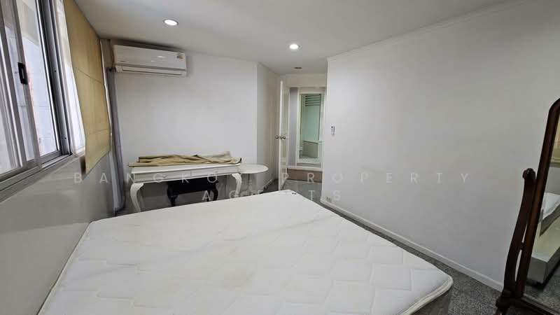 Tai Ping Towers, Bangkok, 582 Soi Sukhumvit 63, Khlong Tan Nua, Watthana, Bangkok, 4 Bedrooms, 252 sqm, Condo For Rent, by BANGKOK PROPERTY AGENTS, 500360396 - DDproperty.com