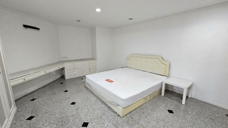 Tai Ping Towers, Bangkok, 582 Soi Sukhumvit 63, Khlong Tan Nua, Watthana, Bangkok, 4 Bedrooms, 252 sqm, Condo For Rent, by BANGKOK PROPERTY AGENTS, 500360396 - DDproperty.com
