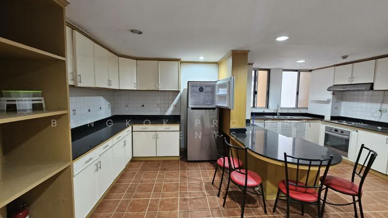 Tai Ping Towers, Bangkok, 582 Soi Sukhumvit 63, Khlong Tan Nua, Watthana, Bangkok, 4 Bedrooms, 252 sqm, Condo For Rent, by BANGKOK PROPERTY AGENTS, 500360396 - DDproperty.com