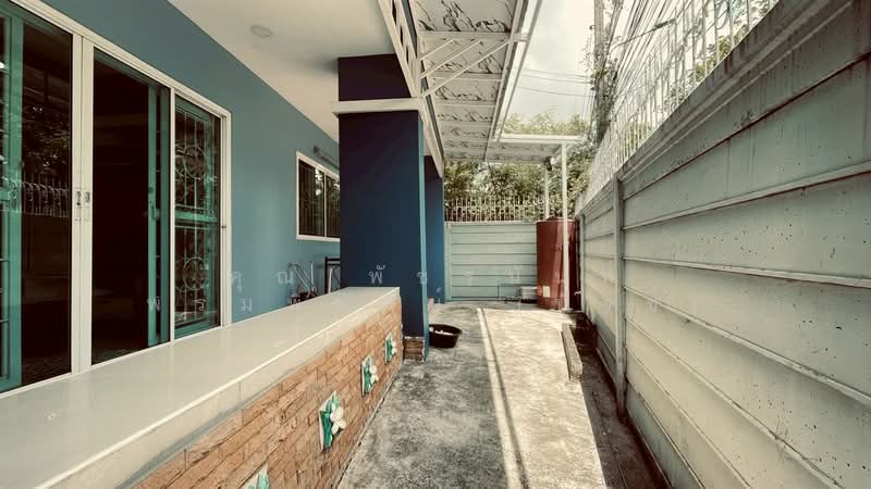 บ้านเดี่ยว 2 ชั้น 45 ตร.ว. บ้านเดี่ยว ซอยรามอินทรา97 ถนนรามอินทรา, Bangkok, ถนนรามอินทรา, Khan Na Yao, Bangkok, 4 Bedrooms, 150 sqm, Single Detached House For Sale, by คุณ พัชรนันท์ พรมพิทักษ์ (นัจข์), 500360399 - DDproperty.com