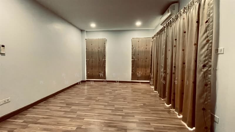 บ้านเดี่ยว 2 ชั้น 45 ตร.ว. บ้านเดี่ยว ซอยรามอินทรา97 ถนนรามอินทรา, Bangkok, ถนนรามอินทรา, Khan Na Yao, Bangkok, 4 Bedrooms, 150 sqm, Single Detached House For Sale, by คุณ พัชรนันท์ พรมพิทักษ์ (นัจข์), 500360399 - DDproperty.com