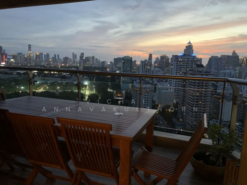The Lakes, Bangkok, 123 Ratchadaphisek Road, Khlong Toei, Bangkok, 4 Bedrooms, 240 sqm, Condo For Rent, by Vichai Annavakulthorn, 500360494 - DDproperty.com