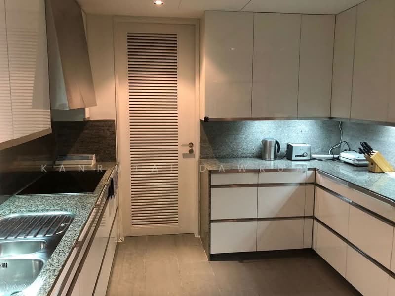 The Met Sathorn, Bangkok, 123 South Sathorn Road, Thung Maha Mek, Sathon, Bangkok, 3 Bedrooms, 190 sqm, Condo For Sale, by Kanrutai Dawruang, 500360504 - DDproperty.com