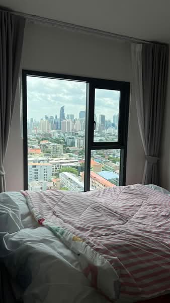 The Base Phetchaburi-Thonglor, Bangkok, Phetchaburi Rd, Bang Kapi, Huai Khwang, Bangkok, 1 Bedroom, 34 sqm, Condo For Rent, by Vichai Annavakulthorn, 500360511 - DDproperty.com