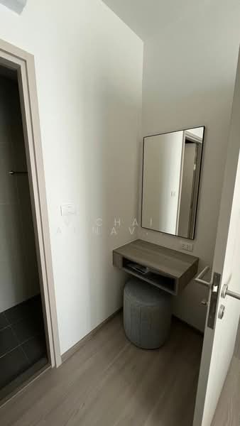 The Base Phetchaburi-Thonglor, Bangkok, Phetchaburi Rd, Bang Kapi, Huai Khwang, Bangkok, 1 Bedroom, 34 sqm, Condo For Rent, by Vichai Annavakulthorn, 500360511 - DDproperty.com