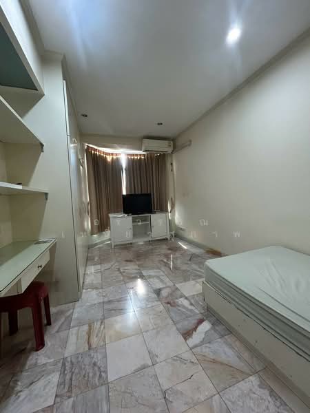Royal Castle Pattanakarn, Bangkok, 701 Panya Village, Suan Luang, Bangkok, 3 Bedrooms, 215 sqm, Condo For Sale, by อรวรรณ เหนี่ยวสุภาพ, 500360535 - DDproperty.com