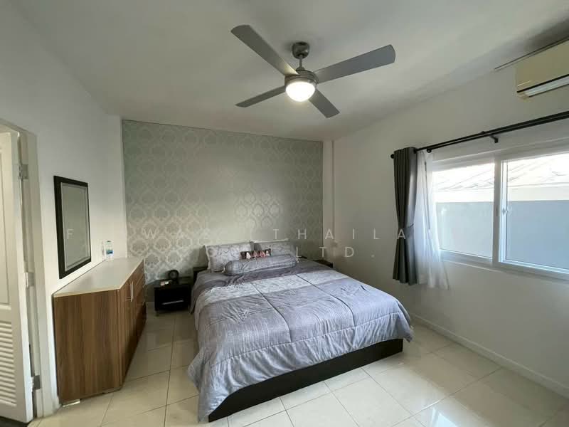 บ้าน 3 ห้องนอน ให้เช่า Suwattana Garden Village 2 หนองปรือ พัทยา, ชลบุรี, หนองปรือ, บางละมุง, ชลบุรี, 240 ตร.ม., บ้านเดี่ยว ให้เช่า, โดย Fazwaz (Thailand) Co., Ltd., 500360550 - DDproperty.com