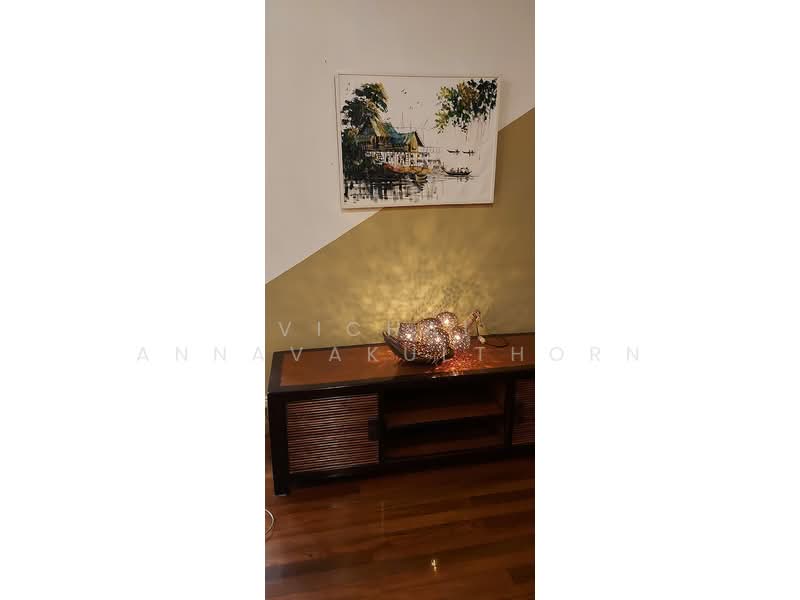 Siam Penthouse 2 Condominium, Bangkok, 72 Soi Sathorn 1, Sathorn Road, Thung Maha Mek, Sathon, Bangkok, 3 Bedrooms, 175 sqm, Condo For Rent, by Vichai  Annavakulthorn, 500360553 - DDproperty.com