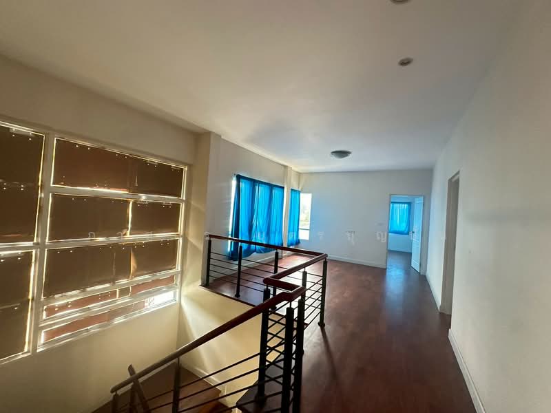 Bangkok Boulevard Sathorn-Pinklao 2, Nonthaburi, Bang Kruai-Chong Thanom Road, Mahasawat, Bang Kruai, Nonthaburi, 3 Bedrooms, 330 sqm, Single Detached House For Sale, by Passakorn Butbunpan, 500360600 - DDproperty.com