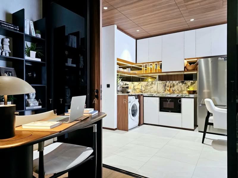 ROMM Convent, Bangkok, 42 Convent Road, Silom, Bang Rak, Bangkok, 1 Bedroom, 60 sqm, Condo For Sale, by Nattapat Reunyota, 500360601 - DDproperty.com