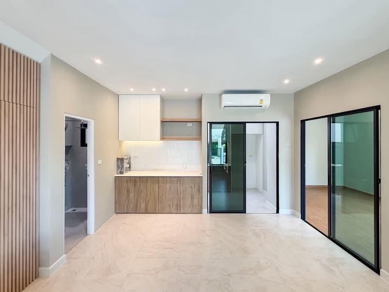 Pleno Sukhumvit-Bangna, Samut Prakan, Bua Nakarin Road, Bang Kaeo, Bang Plee, Samut Prakan, 4 Bedrooms, 145 sqm, Townhouse For Rent, by วรเมธ นิลสุวรรณ, 500360620 - DDproperty.com