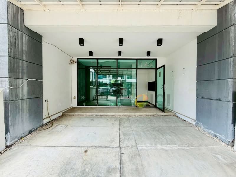 Enterprize Park, Samut Prakan, บางนา-ตราด, Bang Kaeo, Bang Plee, Samut Prakan, , 270 sqm, Shophouse For Sale, by อภัสนันท์ ภัคนราธนเศรษฐ์, 500360625 - DDproperty.com
