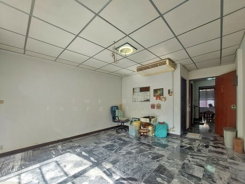 ทาวน์เฮ้าส์จตุจักร กรุงเทพมหานคร, Bangkok, Lat Yao, Chatuchak, Bangkok, 4 Bedrooms, 100 sqm, Townhouse For Sale, by The Best Property เรย์, 500360630 - DDproperty.com