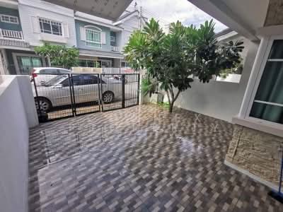 ขาย - บริสตอล พาร์ค พัทยา (Bristol Park Pattaya), ชลบุรี