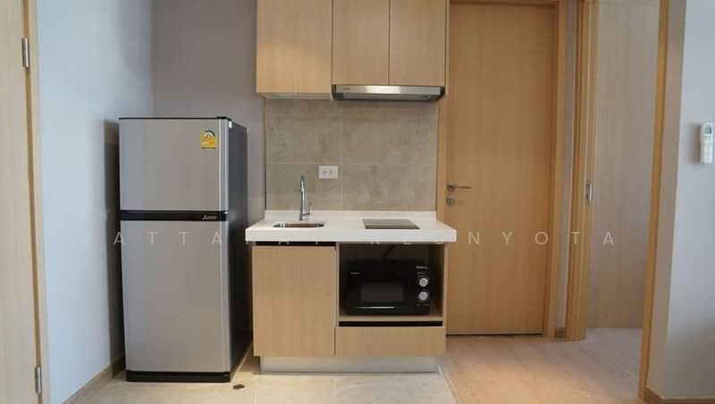 Regal Sathon-Naradhiwas, Bangkok, Naradhiwas Rajanagarindra Road, Thung Maha Mek, Sathon, Bangkok, 1 Bedroom, 35 sqm, Condo For Sale, by Nattapat Reunyota, 500360660 - DDproperty.com