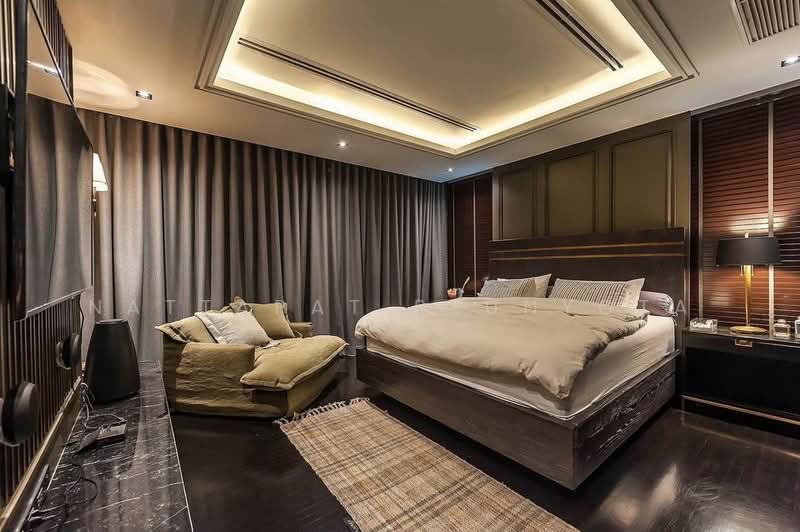 Noble House Thonglor 25, Bangkok, Khlong Tan Nua, Watthana, Bangkok, 4 Bedrooms, 300 sqm, Single Detached House For Sale, by Nattapat Reunyota, 500360674 - DDproperty.com