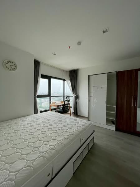 The Base Phetkasem, Bangkok, Phet Kasem Rd, Bang Wa, Phasi Charoen, Bangkok, 2 Bedrooms, 54 sqm, Condo For Sale, by Suchada Yodyiem, 500360691 - DDproperty.com