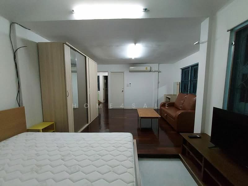 Sammakorn Ramkamhang 112, Bangkok, Saphan Sung, Bangkok, 3 Bedrooms, 185 sqm, Villa For Rent, by rosesirin_expert, 500360695 - DDproperty.com