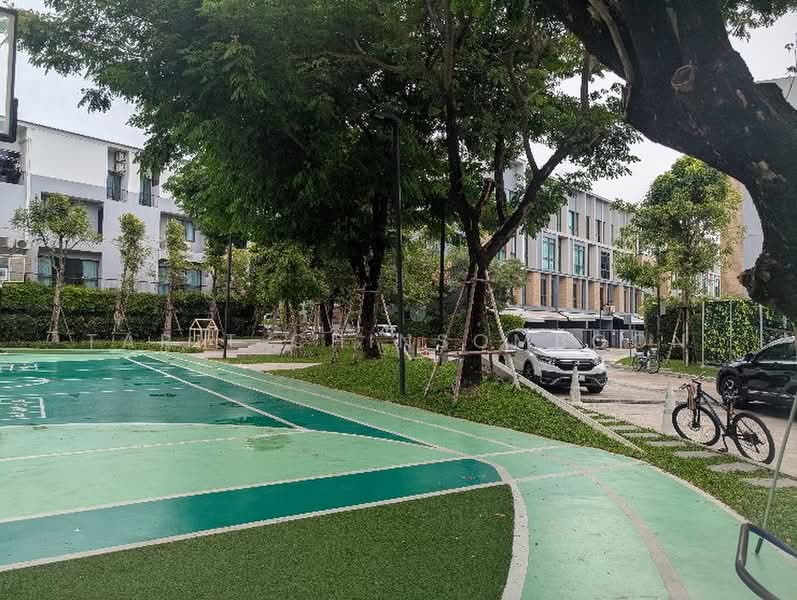 Estara Haven Pattanakan 20, Bangkok, Phatthanakan 20, Phatthanakan Road, Suan Luang, Bangkok, 4 Bedrooms, 289 sqm, Townhouse For Sale, by Tarit Chinsomboon, 500360701 - DDproperty.com