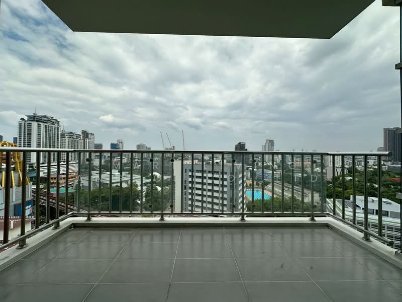 Fullerton Sukhumvit, Bangkok, Sukhumvit Road, Khlong Tan Nua, Watthana, Bangkok, 3 Bedrooms, 150 sqm, Condo For Rent, by Smart Living Bangkok Co.,Ltd., 500360703 - DDproperty.com
