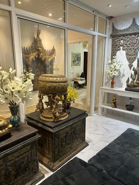 Las Colinas : ลาส โคลินาส, กรุงเทพ, ถนนสุขุมวิท 21, คลองเตยเหนือ, วัฒนา, กรุงเทพ, 193 ตร.ม., คอนโด ขาย, โดย Nattapat Reunyota, 500360711 - DDproperty.com