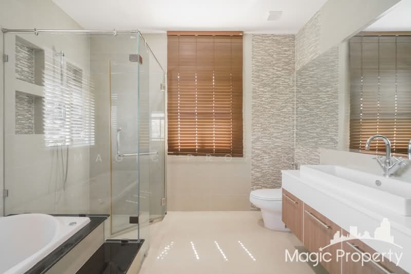 Grand Bangkok Boulevard Rama 9 - Srinakarindra, Bangkok, Krungthep Kritha 17 Alley, Thap Chang, Saphan Sung, Bangkok, 5 Bedrooms, 500 sqm, Single Detached House For Sale, by Magic Property, 500360723 - DDproperty.com