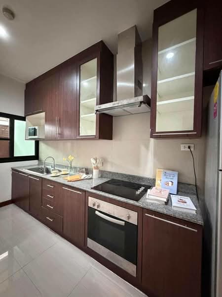 10110, กรุงเทพ, คลองเตย, กรุงเทพ, 229 ตร.ม., ทาวน์เฮ้าส์ ให้เช่า, โดย Ratsarin Sirinipaspong, 500360759 - DDproperty.com