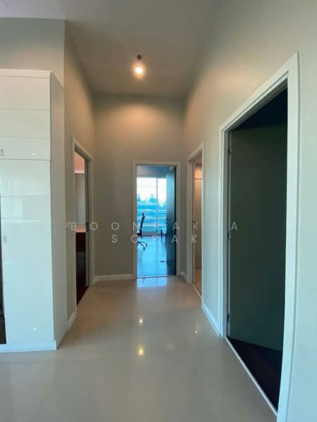 Circle Condominium, Bangkok, 1674 Soi Petchaburi 36 Petchaburi Road, Makkasan, Ratchathewi, Bangkok, 3 Bedrooms, 180 sqm, Condo For Rent, by Boonraksa Sopak, 500360783 - DDproperty.com