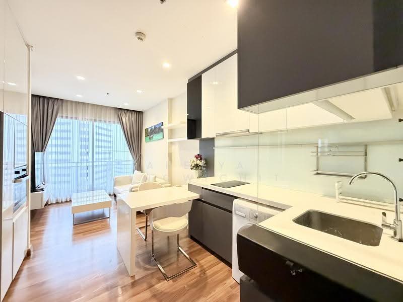 Ivy Ampio, Bangkok, 48 Ratchadaphisek Road, Huai Khwang, Bangkok, 1 Bedroom, 44 sqm, Condo For Rent, by Areeya Kingwichit, 500360790 - DDproperty.com