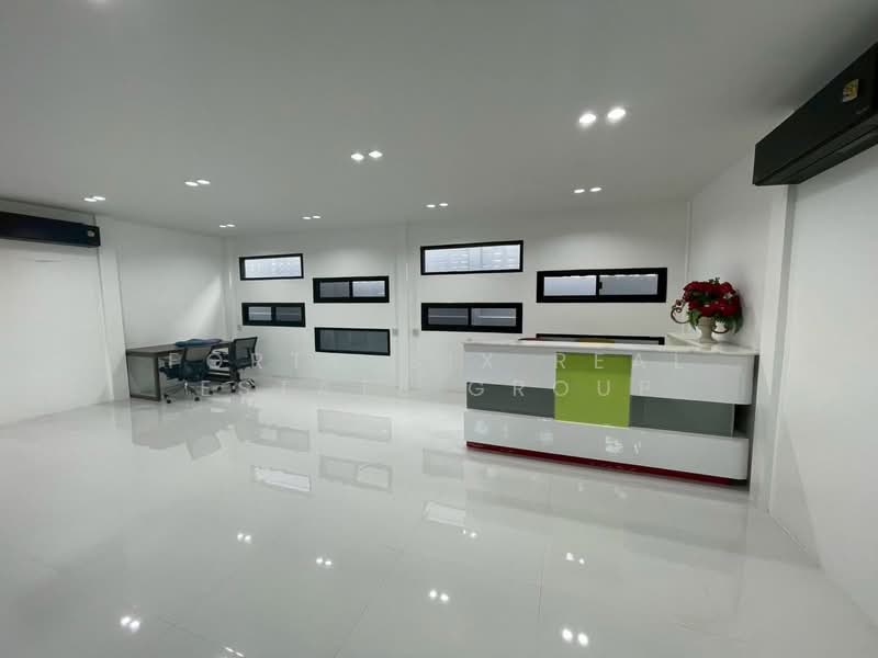 โกดังพรีเมี่ยม พร้อมออฟฟิศ 2 ชั้น ถนนราชพฤกษ์, Bangkok, สวนผัก, Taling Chan, Bangkok, , 1,107 sqm, Warehouse/Factory For Rent, by Forty-Six Real Estate Group, 500360792 - DDproperty.com