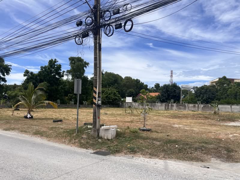 ขายที่ดินชลบุรี บางแสน ถนนข้าวหลาม 1-3-82 ไร่ ผังสีส้ม สร้างได้ 8 ชั้น, Chon Buri (Pattaya), ข้าวหลาม, Saen Suk, Muang Chon Buri, Chon Buri (Pattaya), , 3,128 sqm, Land For Sale, by อิทธิพัทธ์ เจริญกัณฑ์, 500360795 - DDproperty.com
