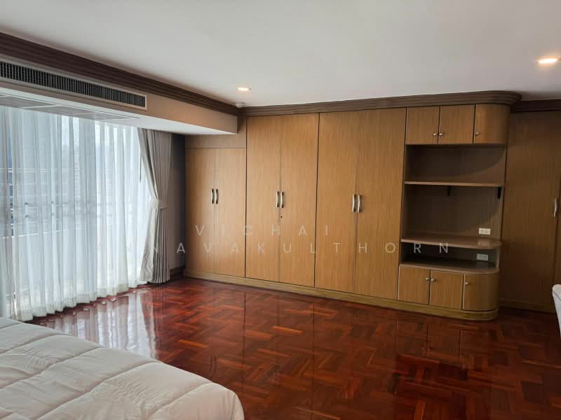 Wattana Heights, Bangkok, Sukhumvit Road, Khlongtoei Nua, Watthana, Bangkok, 3 Bedrooms, 350 sqm, Condo For Rent, by Vichai Annavakulthorn, 500360806 - DDproperty.com