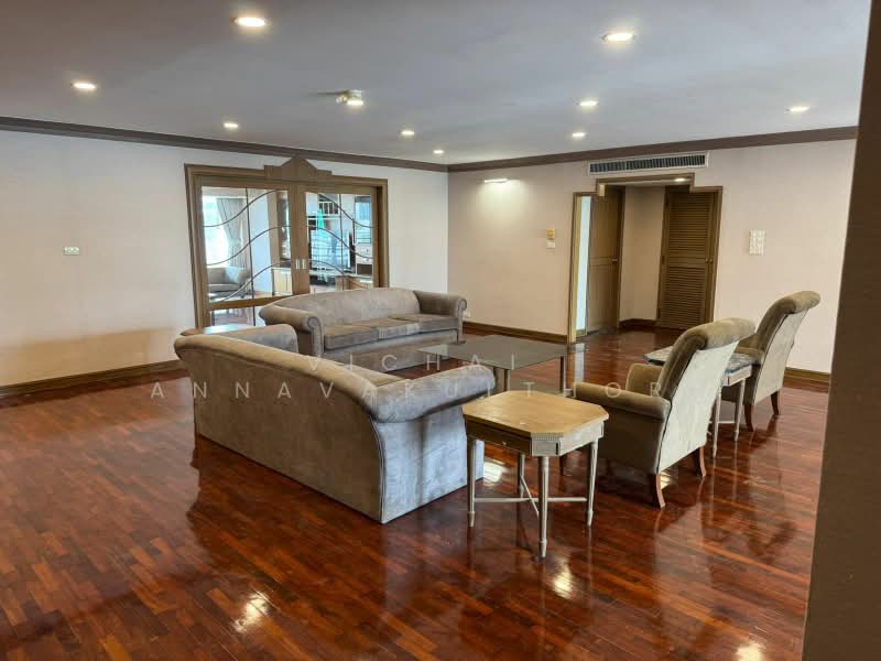 Wattana Heights, Bangkok, Sukhumvit Road, Khlongtoei Nua, Watthana, Bangkok, 3 Bedrooms, 350 sqm, Condo For Rent, by Vichai Annavakulthorn, 500360806 - DDproperty.com