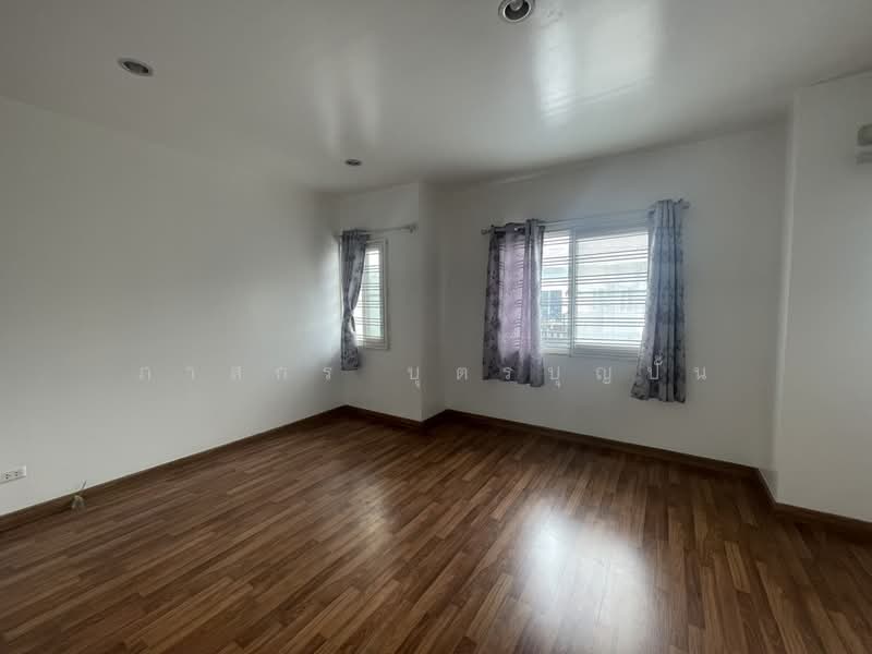 Pruksa Town Ratchapruk, Bangkok, Ratchaphruek Road, Bang Prom, Taling Chan, Bangkok, 3 Bedrooms, 140 sqm, Townhouse For Sale, by Passakorn Butbunpan, 500360808 - DDproperty.com