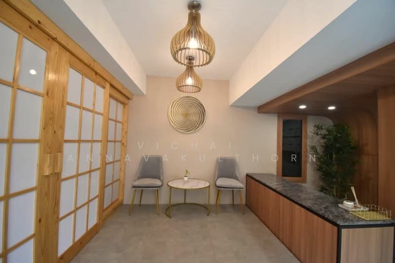 Qube Suites Sukhumvit 46, Bangkok, 30 Sukhumvit Road, Phra Kanong, Khlong Toei, Bangkok, 2 Bedrooms, 60 sqm, Apartment For Rent, by Vichai Annavakulthorn, 500360823 - DDproperty.com
