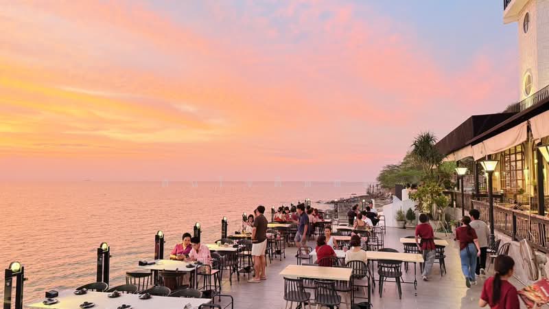 ขายที่ดินติดทะเลเขาสามมุข บางแสน ชลบุรี พร้อมคาเฟ่และที่พัก ทำเลติดทะเลหายาก 1 ไร่ 65 ตร.วา, Chon Buri (Pattaya), Saen Suk, Muang Chon Buri, Chon Buri (Pattaya), , 1,860 sqm, Land For Sale, by สนใจติดต่อ, 500360850 - DDproperty.com
